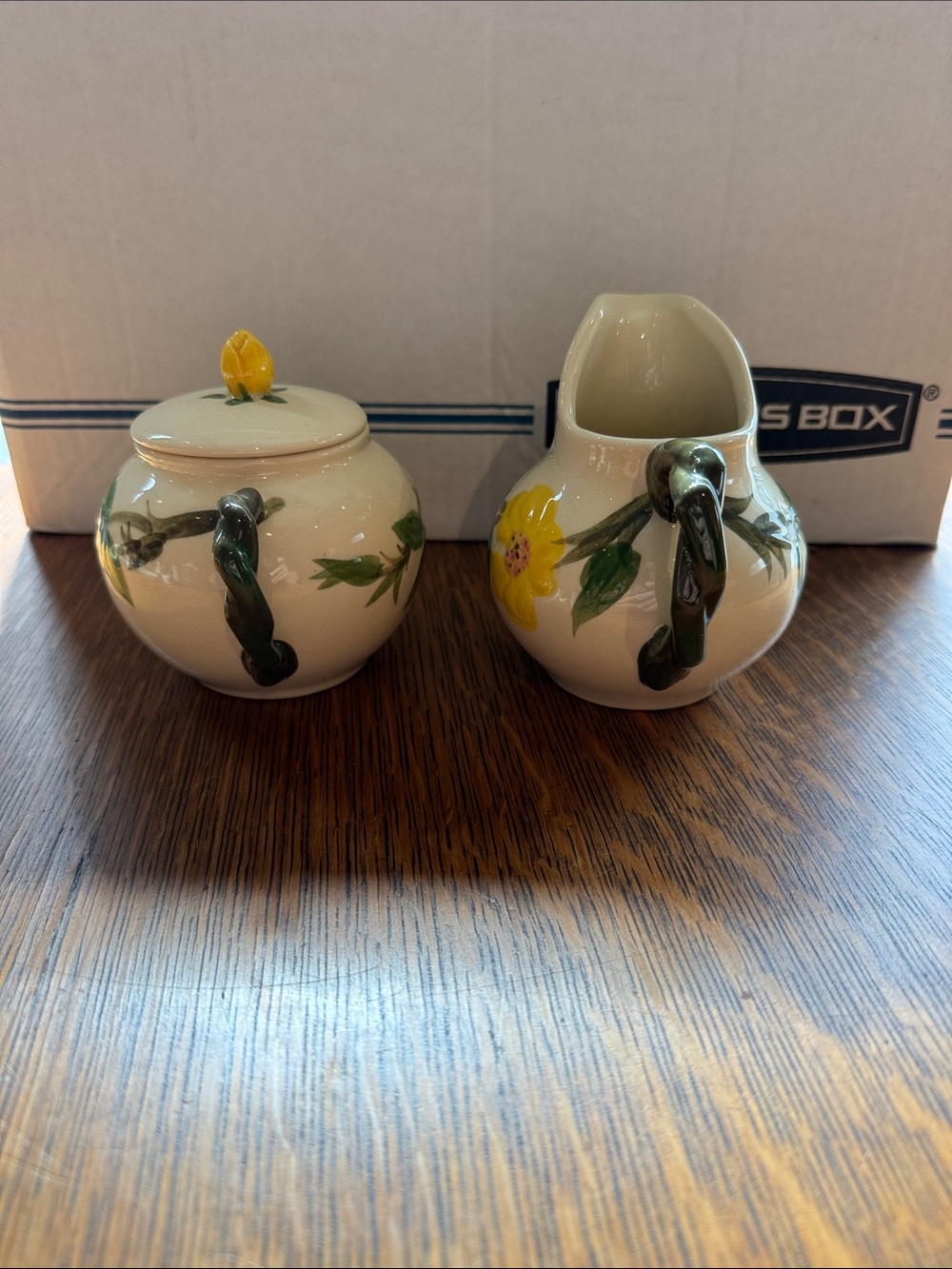 Franciscan Meadow, Rose creamer, and sugar bowl - Picture 4 of 6